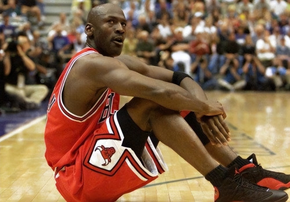 与雷霆的高 与雷霆的高