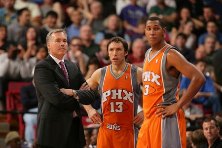 他去年在曼 他去年在曼